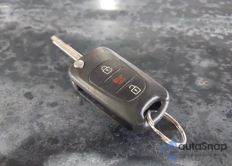 2011 Kia Soul + z USA, uszkodzony, nr VIN KNDJT2A27B7227106